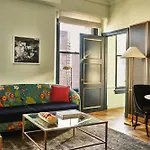Hotel Per La, Autograph Collection
